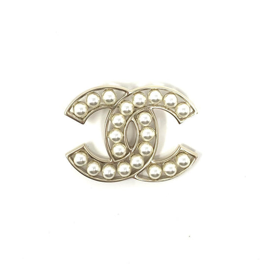 Chanel Faux Pearl CC Brooch w/ Tags