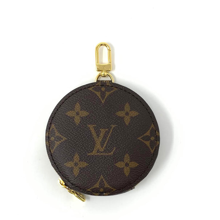 Louis Vuitton Monogram/kaki Multi Pochette Accessoires at 1stDibs